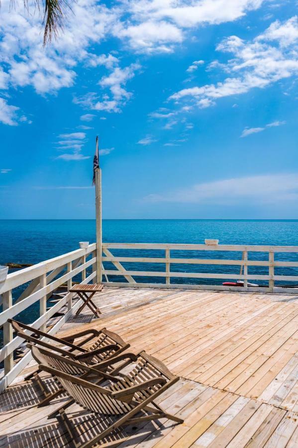 Nereo Design Apartment Aci Trezza Exterior photo